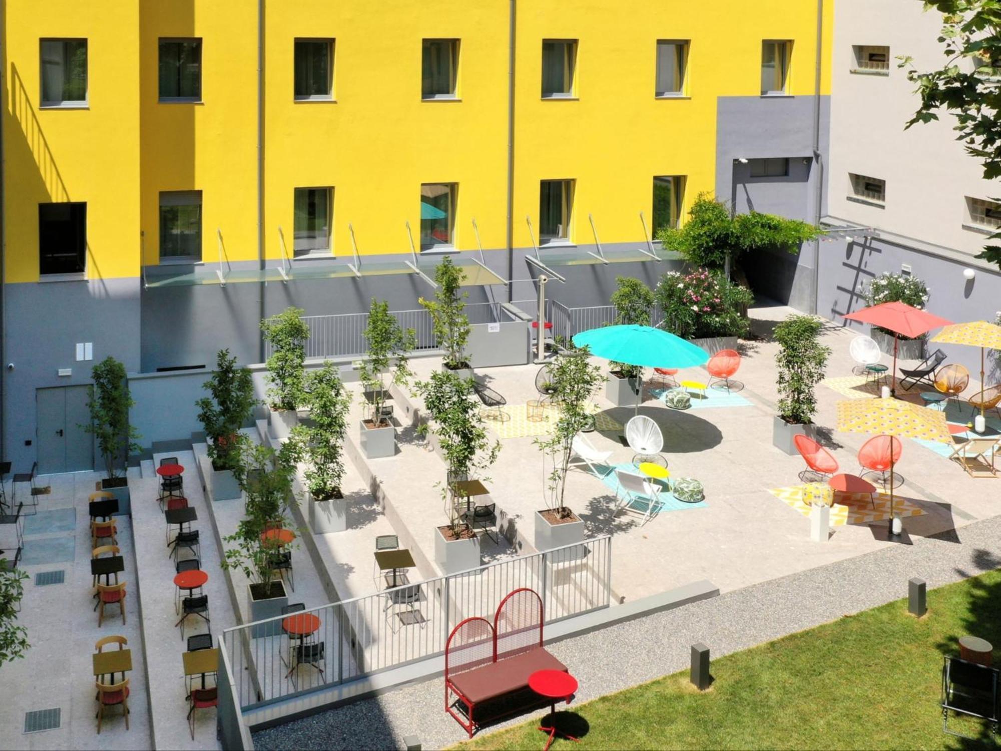 Hotel 21WOL Milano Centro Esterno foto